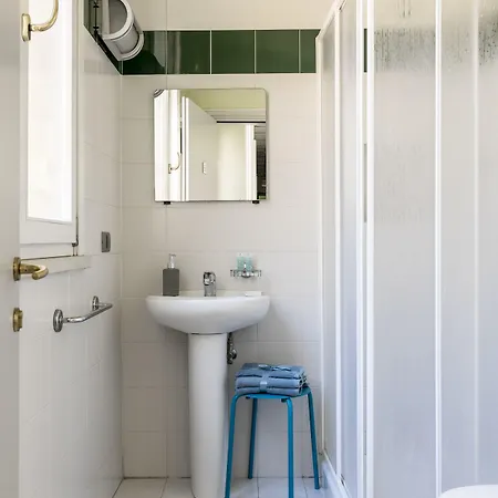 Хостел San Filippo Neri Модена