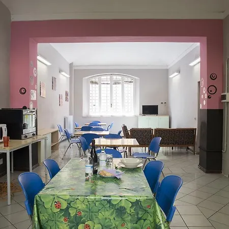 Hostel San Filippo Neri *