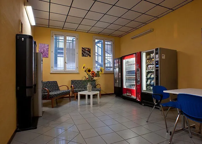 Hostel San Filippo Neri Modena