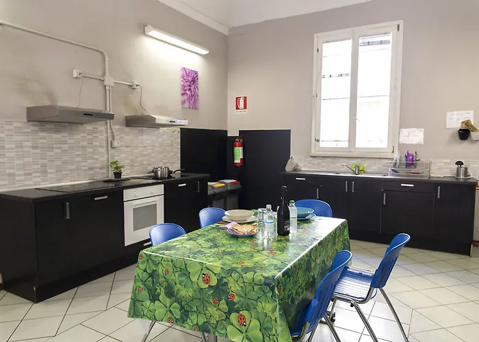 San Filippo Neri Hostel Modena